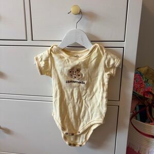 Touched by Nature HOMEMADE Cookie Bodysuit 6-9 Months
